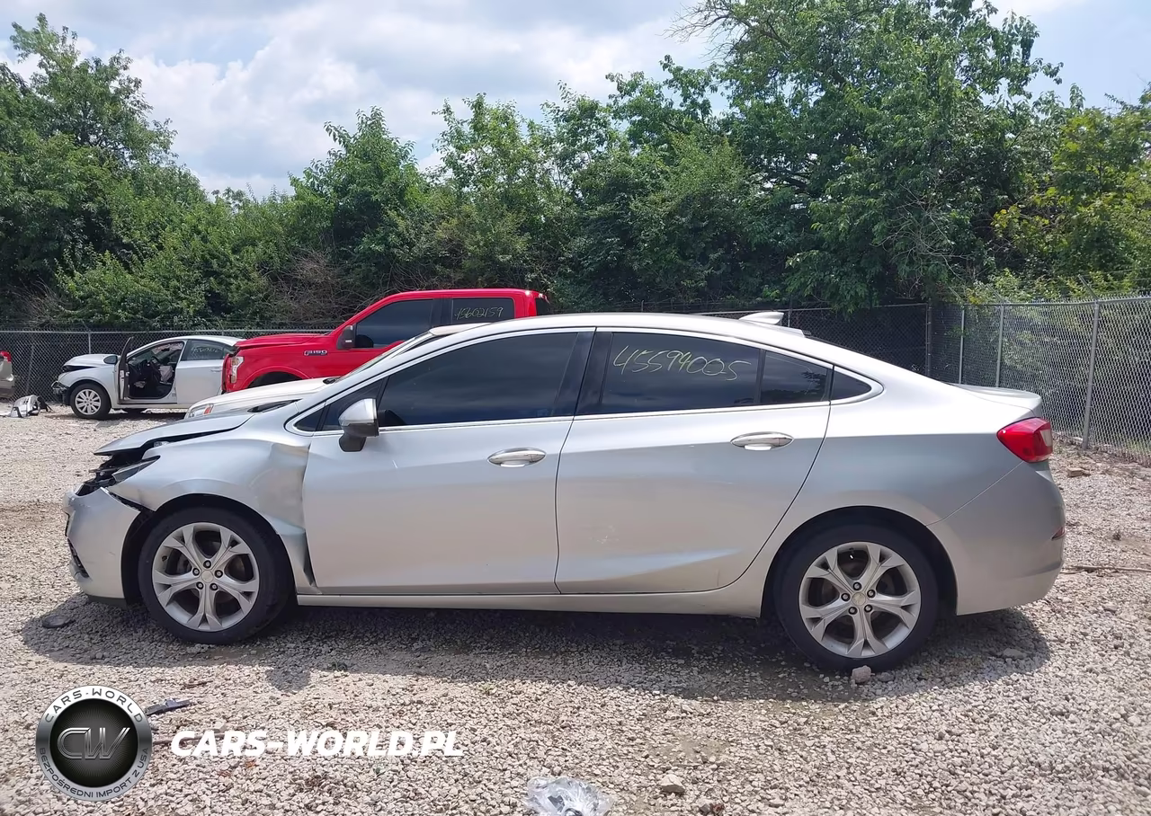 2017 Chevrolet Cruze Premier Auto VIN:1G1BF5SM7H7156164 - 14