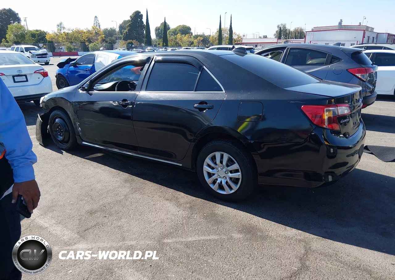 2012 Toyota Camry Le VIN:4T4BF1FK7CR172238 - 3