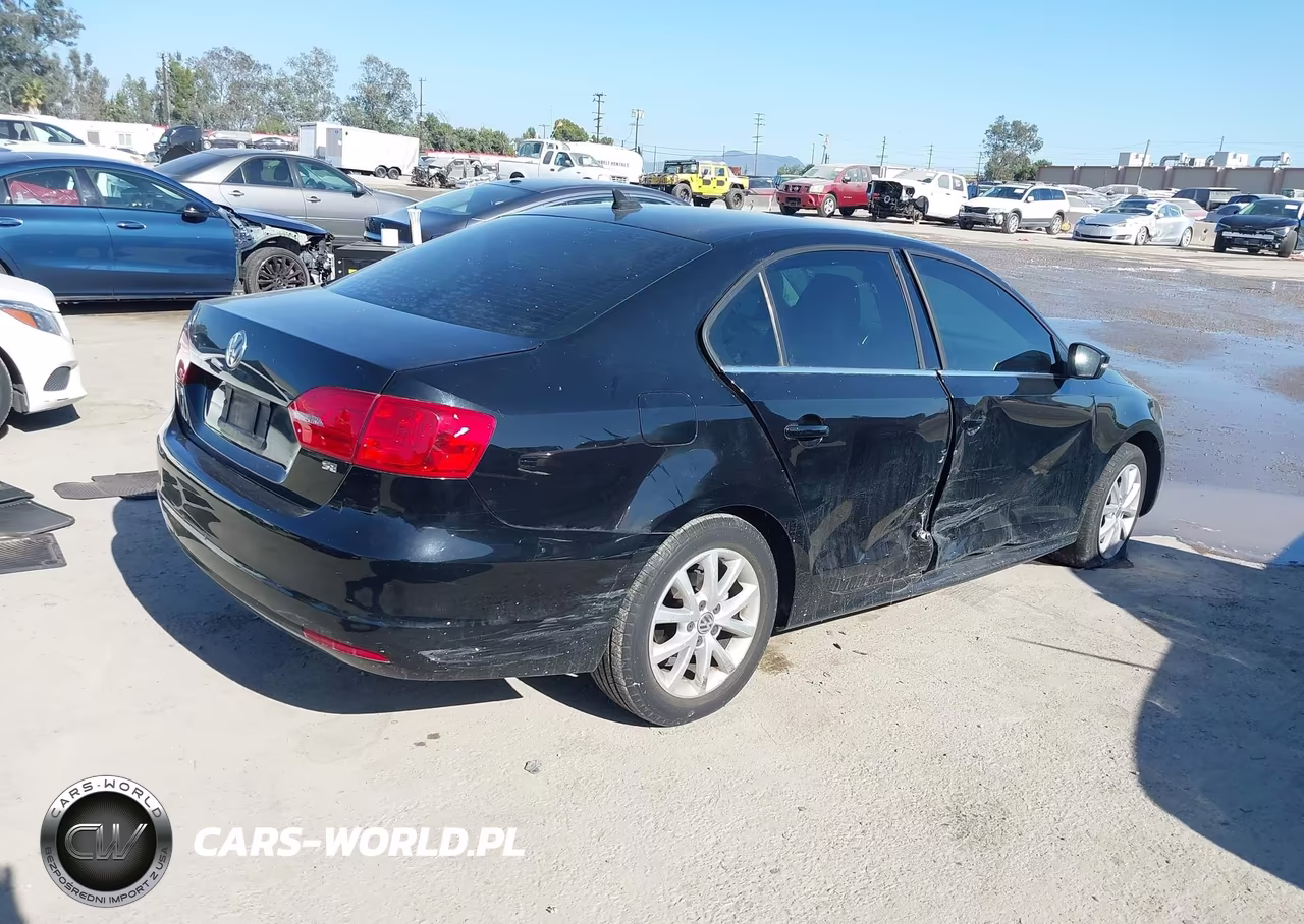 2014 Volkswagen Jetta 1.8T Se VIN:3VWD17AJ0EM376522 - 4