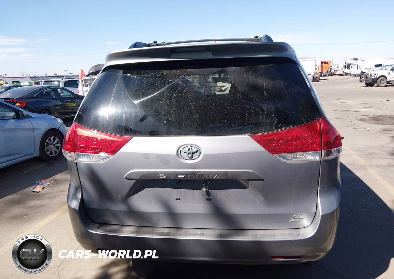 2011 Toyota Sienna Le VIN:5TDJK3DC0BS012721 - 16