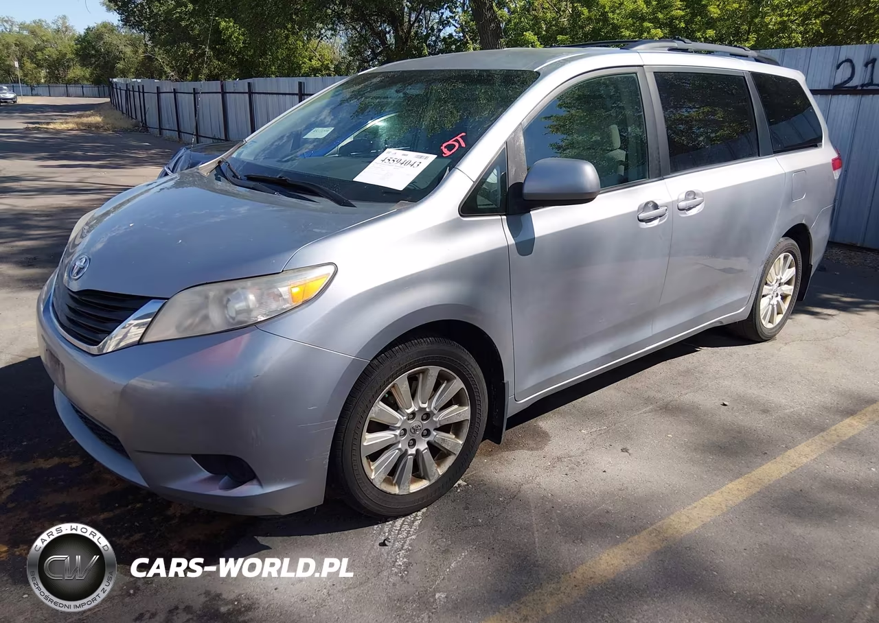 2011 Toyota Sienna Le VIN:5TDJK3DC0BS012721 - 2
