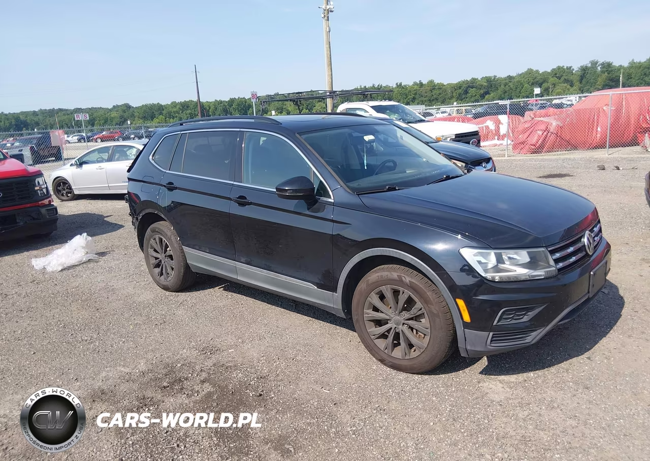 2018 Volkswagen Tiguan 2.0T Se-2.0T Sel VIN:3VV2B7AX0JM050758 - 1