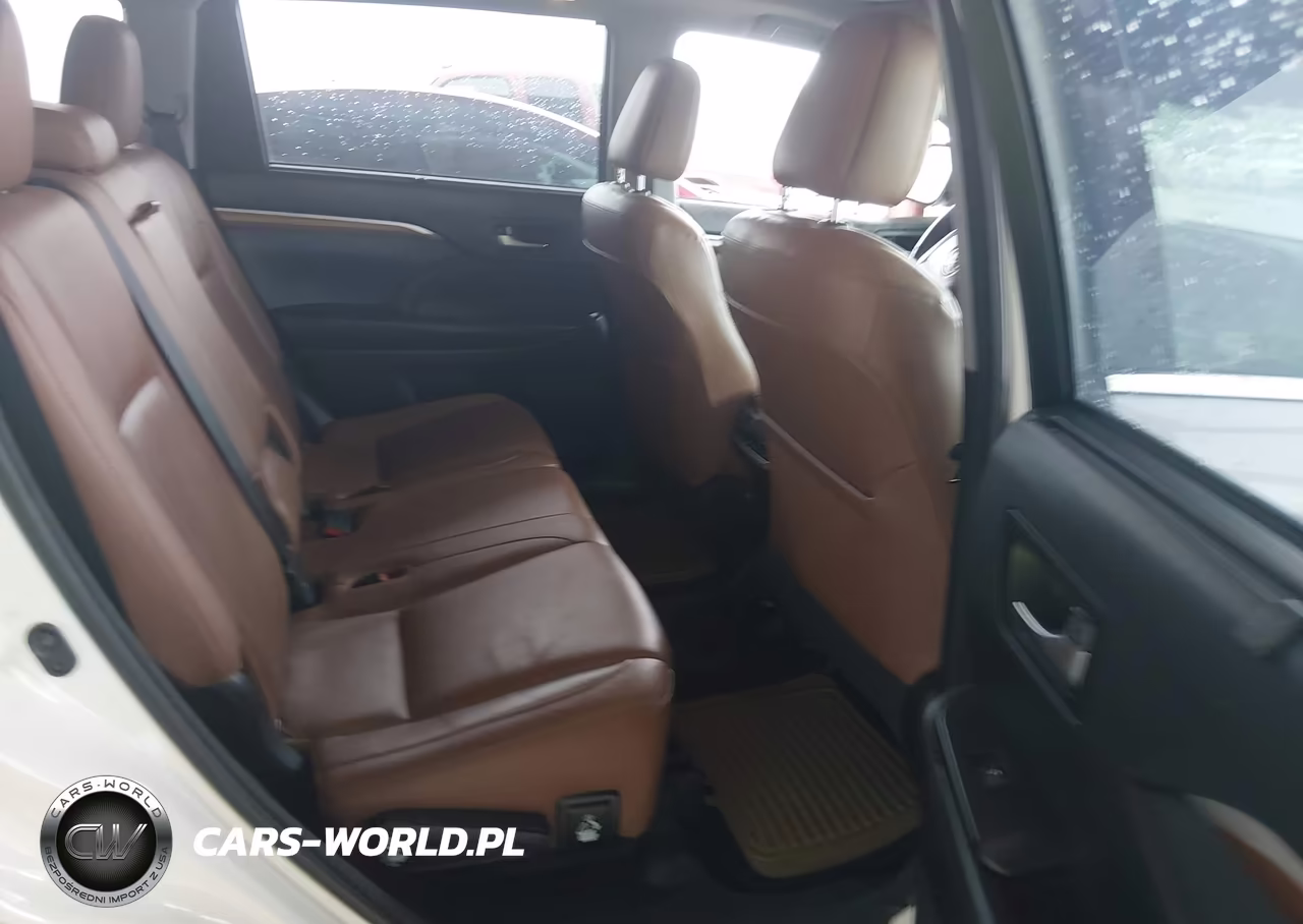 2018 Toyota Highlander Limited Platinum VIN:5TDYZRFH6JS269726 - 8