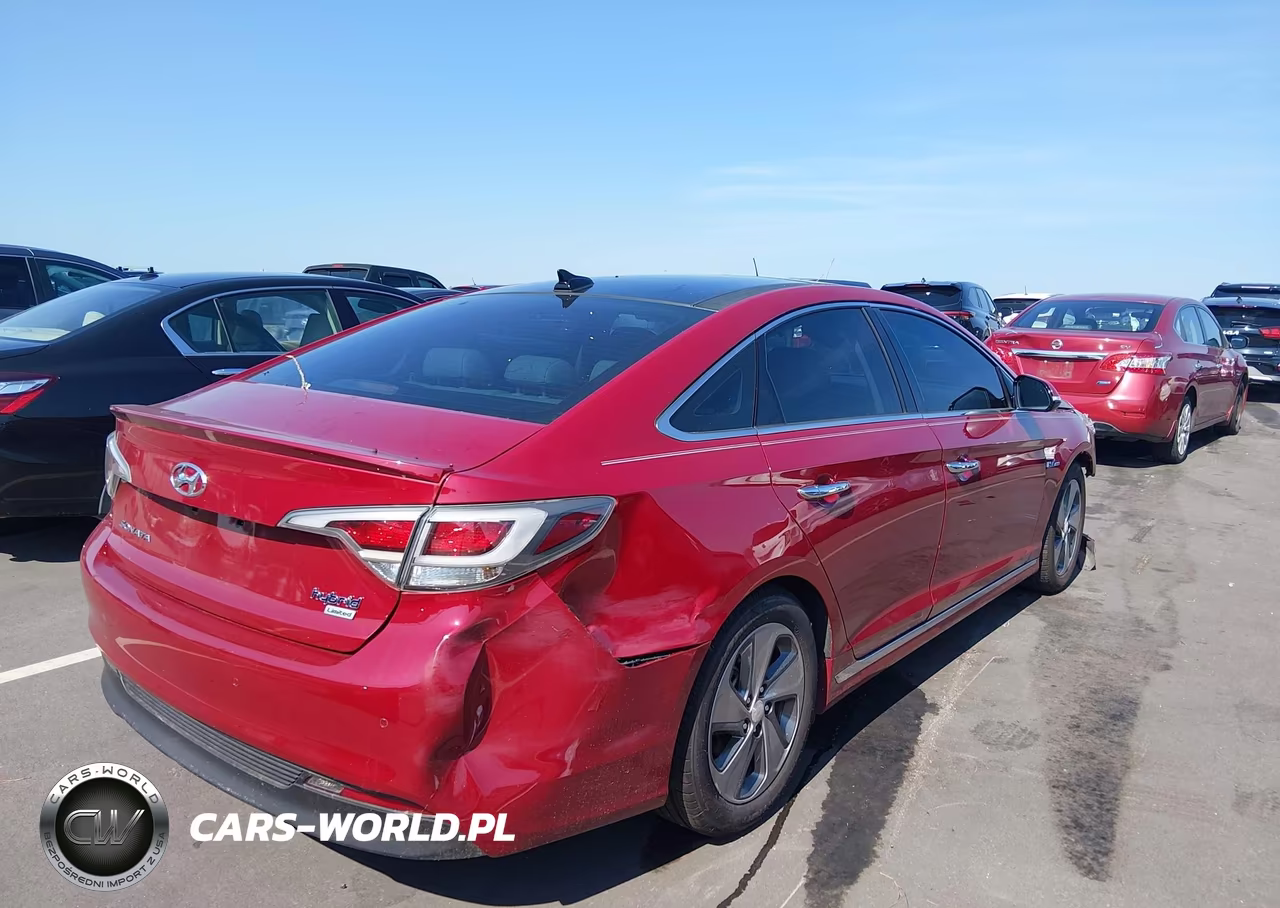 2016 Hyundai Sonata Hybrid Limited VIN:KMHE34L17GA020240 - 4