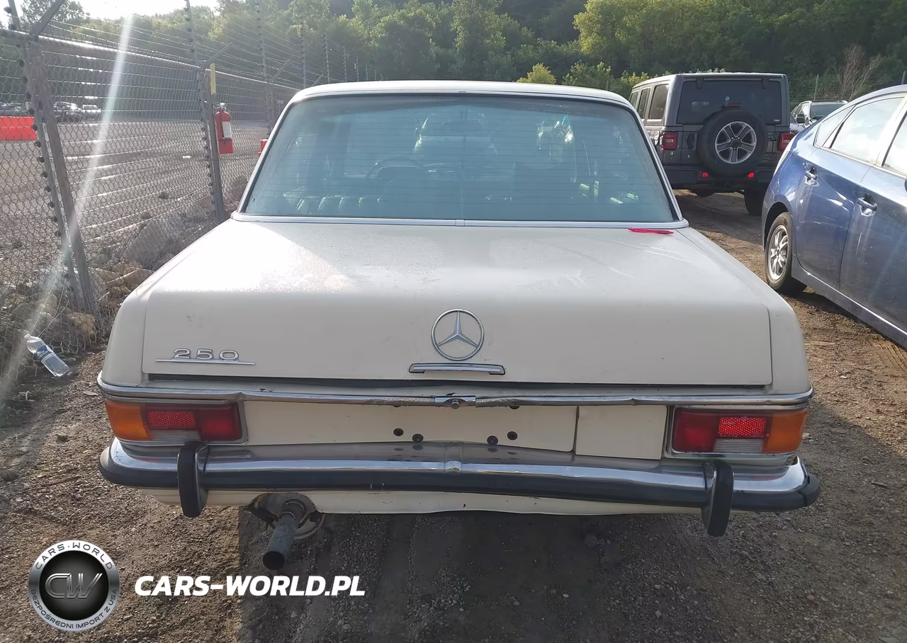 1972 Mercedes Benz Other VIN:00011401112015334 - 17