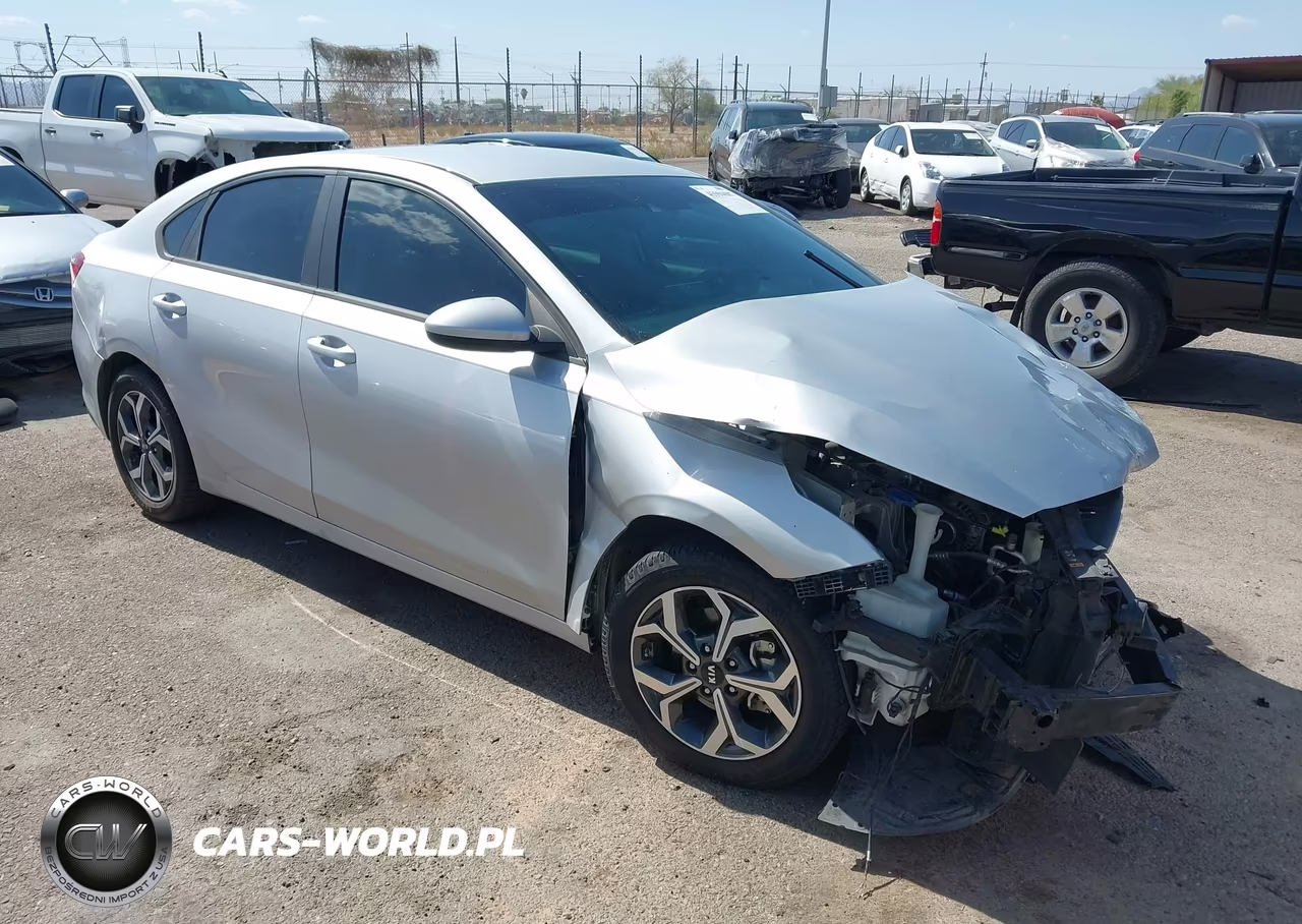 2021 Kia Forte Lxs – zdjęcie 1 z 16