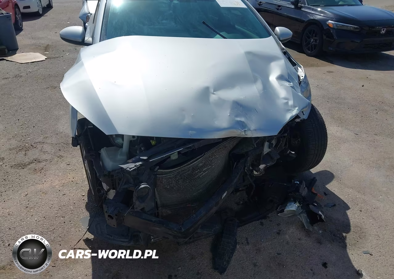 2021 Kia Forte Lxs VIN:3KPF24AD8ME346310 - 6