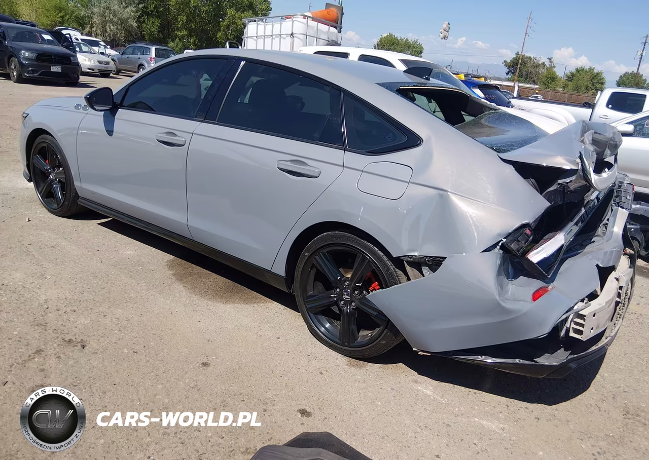 2024 Honda Accord Hybrid Sport-L VIN:1HGCY2F71RA073232 - 3