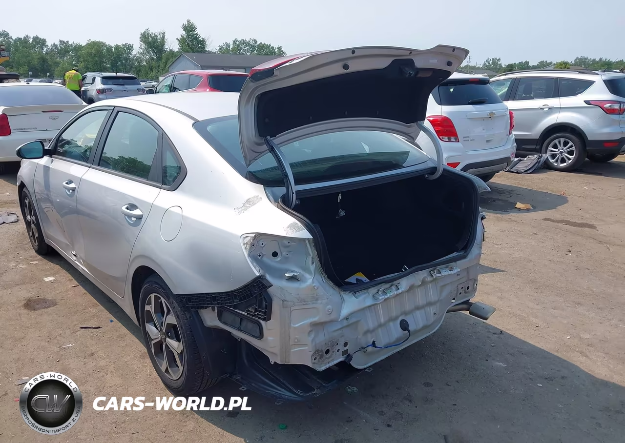 2020 Kia Forte Lxs VIN:3KPF24AD1LE228159 - 6