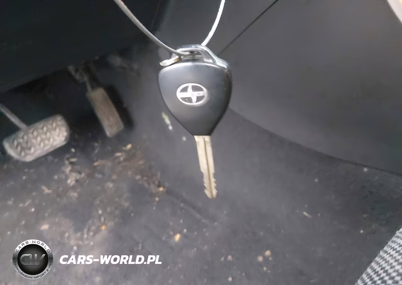 2010 Toyota Scion Tc VIN:JTKDE3B77A0316665 - 11