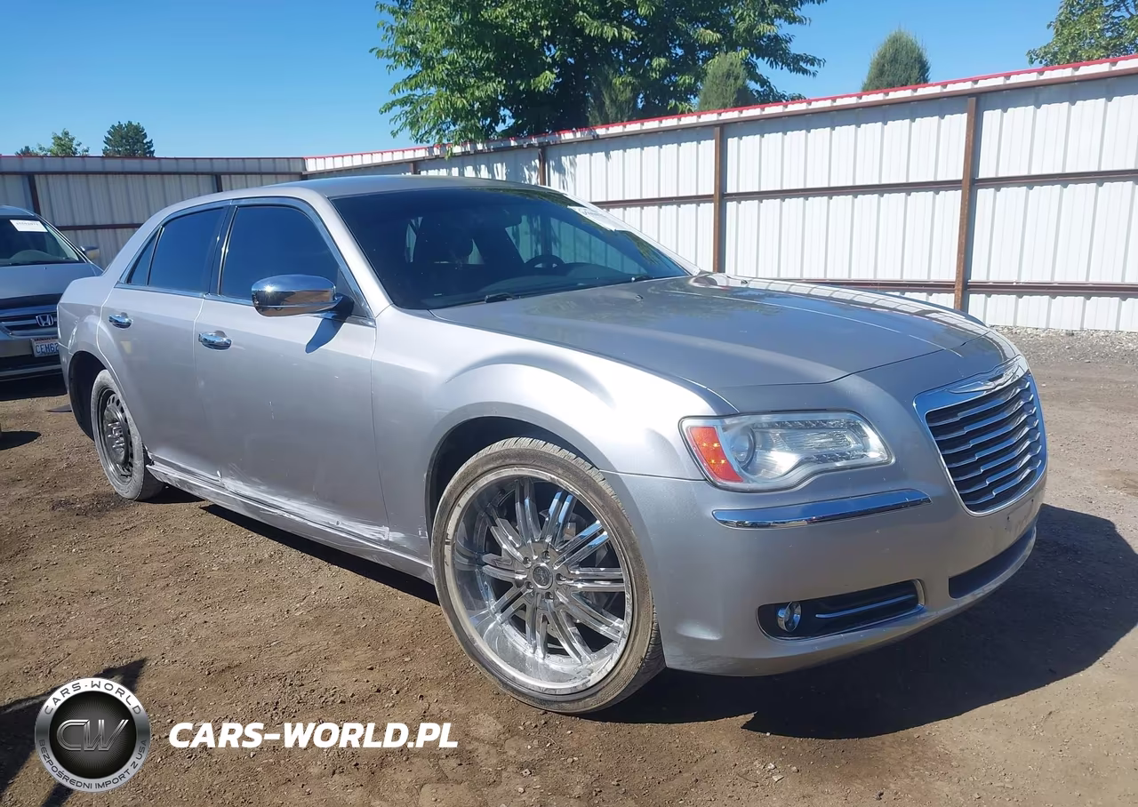 2011 Chrysler 300 Limited