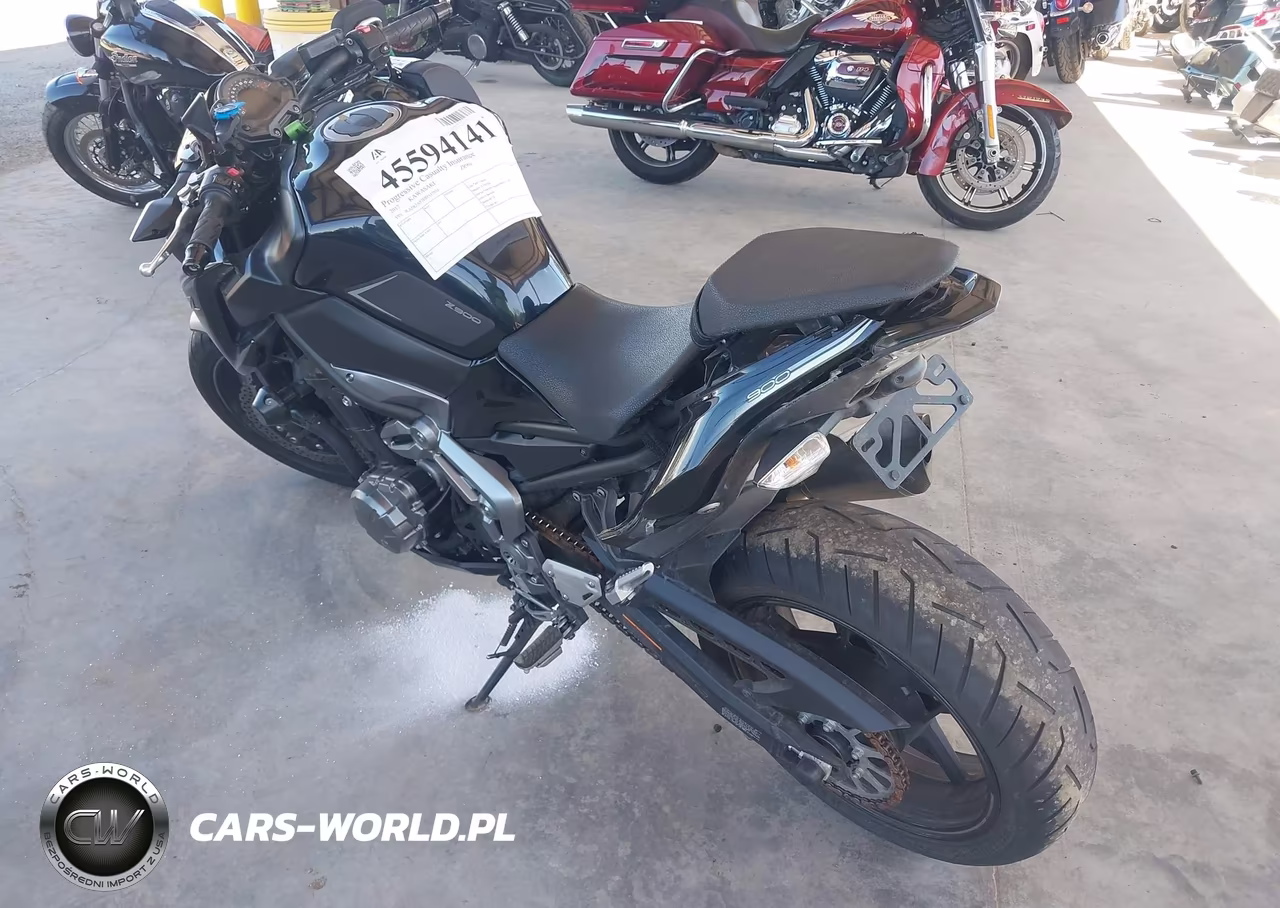 2017 Kawasaki Zr900 VIN:JKAZR2A17HDA17931 - 3