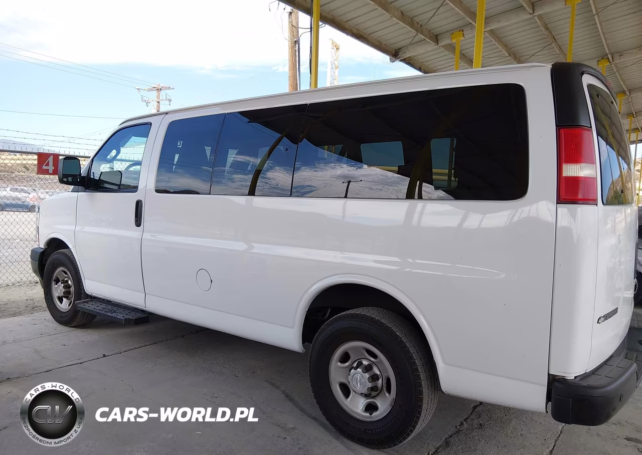 2018 Chevrolet Express 2500 Ls VIN:1GAWGEFG2J1300425 - 19