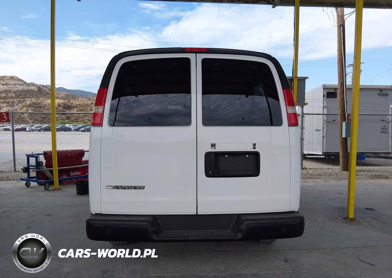 2018 Chevrolet Express 2500 Ls VIN:1GAWGEFG2J1300425 - 21