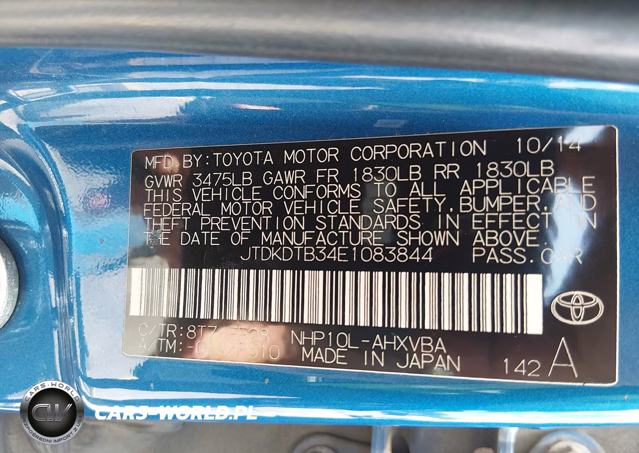 2014 Toyota Prius C Two VIN:JTDKDTB34E1083844 - 9