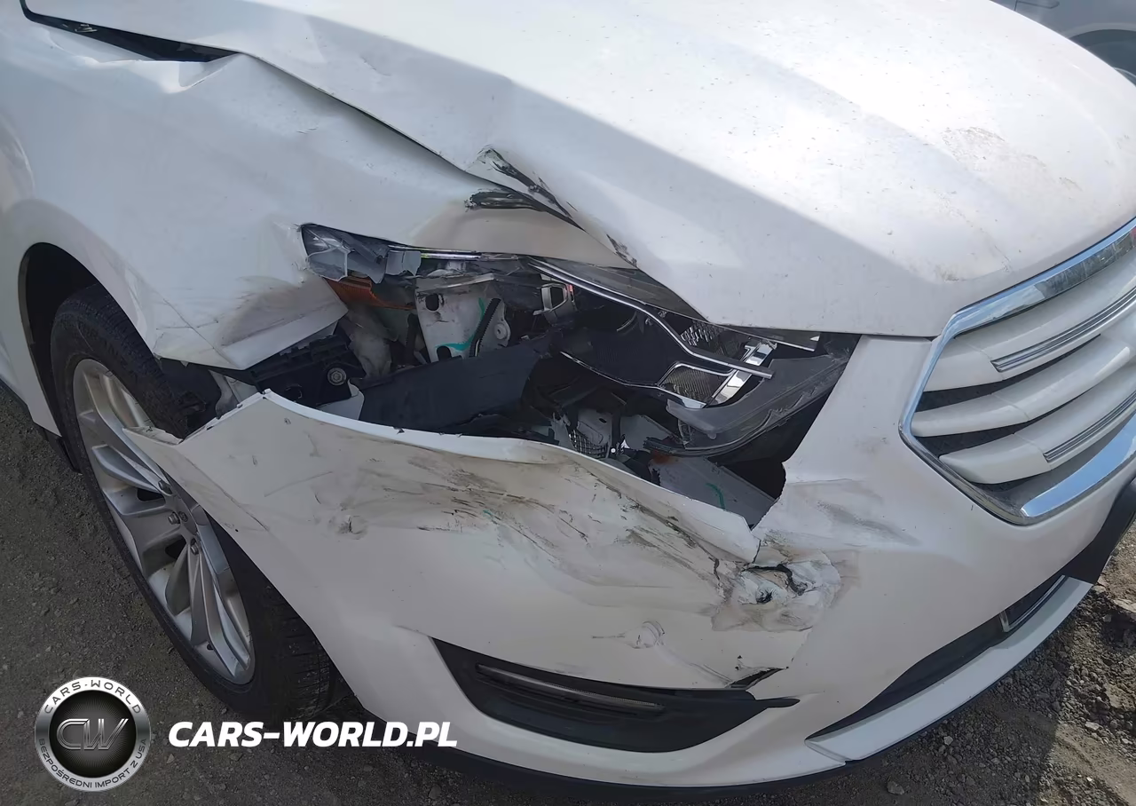 2013 Ford Taurus Limited VIN:1FAHP2F85DG226609 - 6