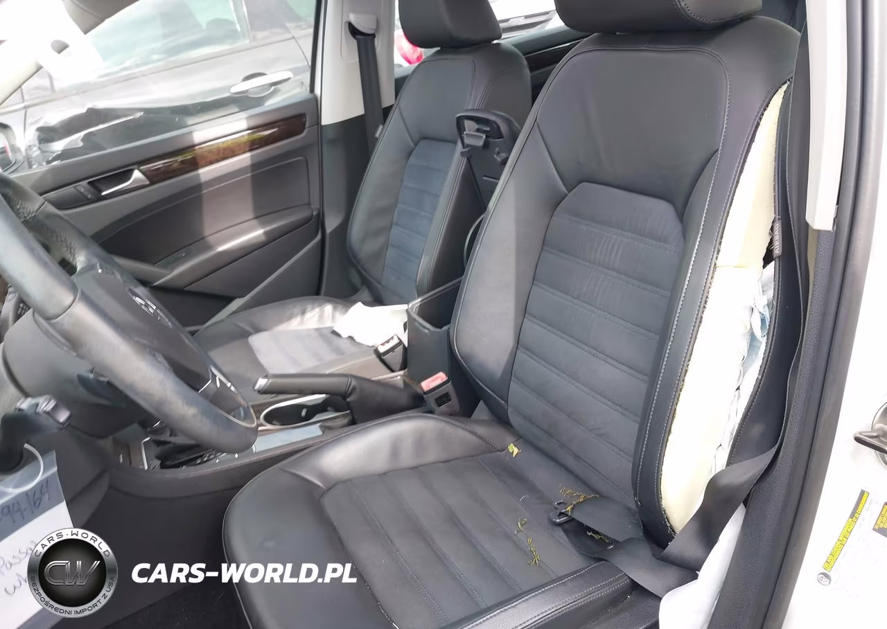 2014 Volkswagen Passat 3.6L V6 Sel Premium VIN:1VWCM7A31EC065025 - 13
