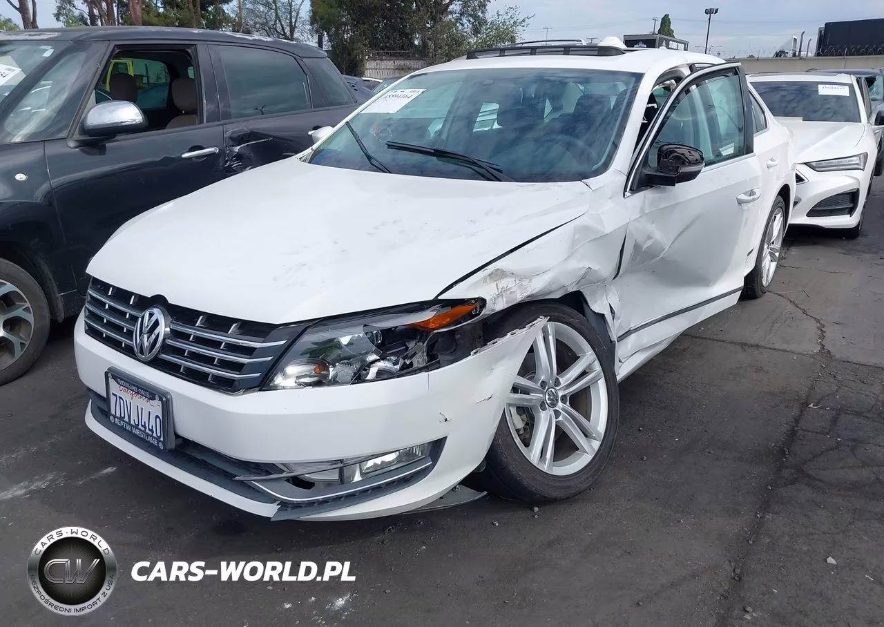 2014 Volkswagen Passat 3.6L V6 Sel Premium VIN:1VWCM7A31EC065025 - 2