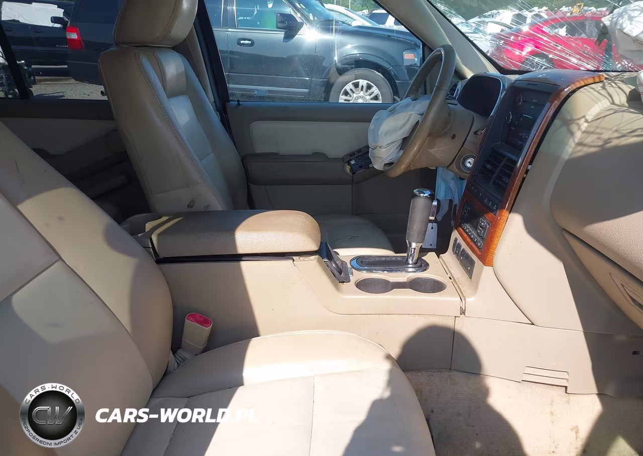 2010 Ford Explorer Eddie Bauer VIN:1FMEU7EE2AUA22952 - 5