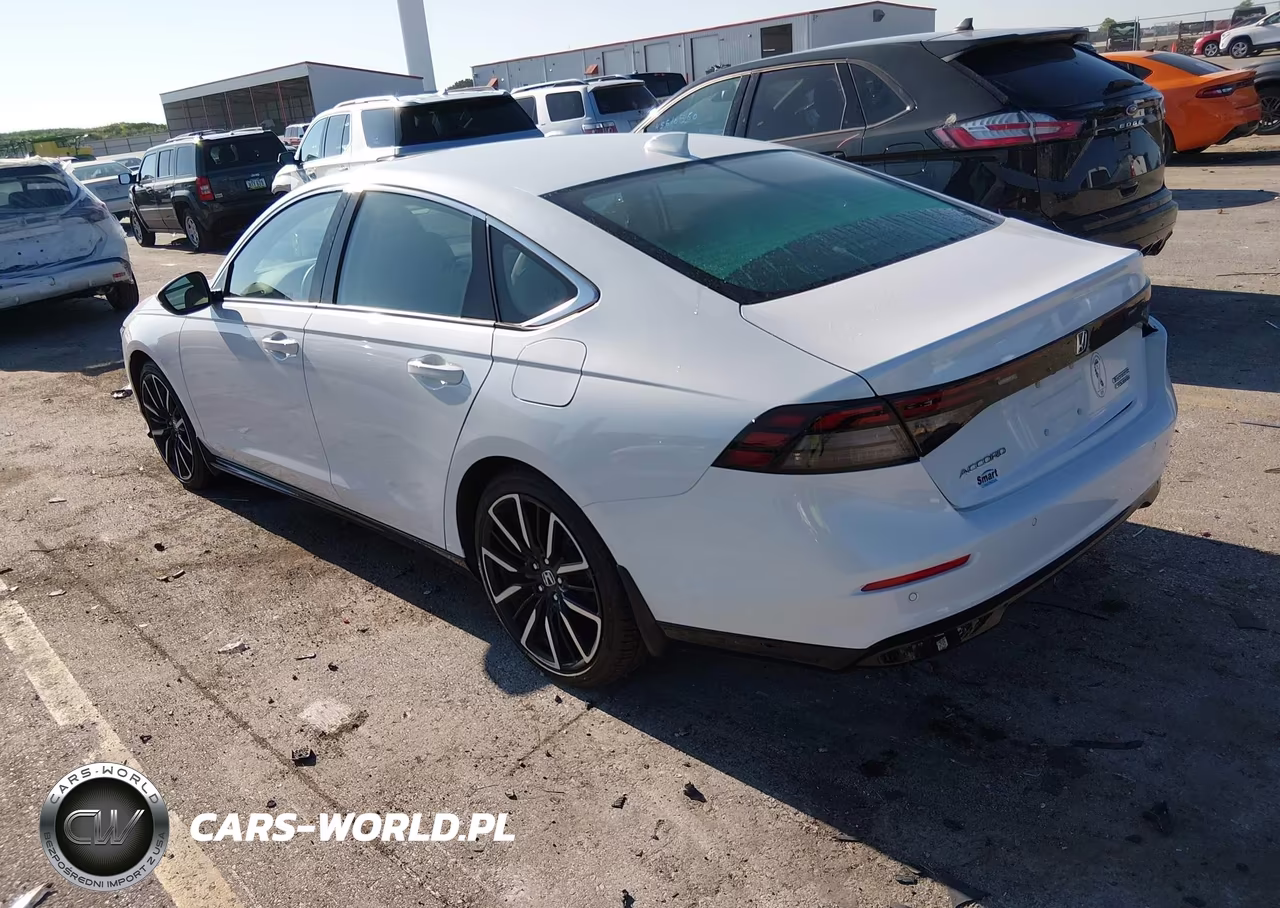 2024 Honda Accord Hybrid Touring VIN:1HGCY2F80RA089060 - 3