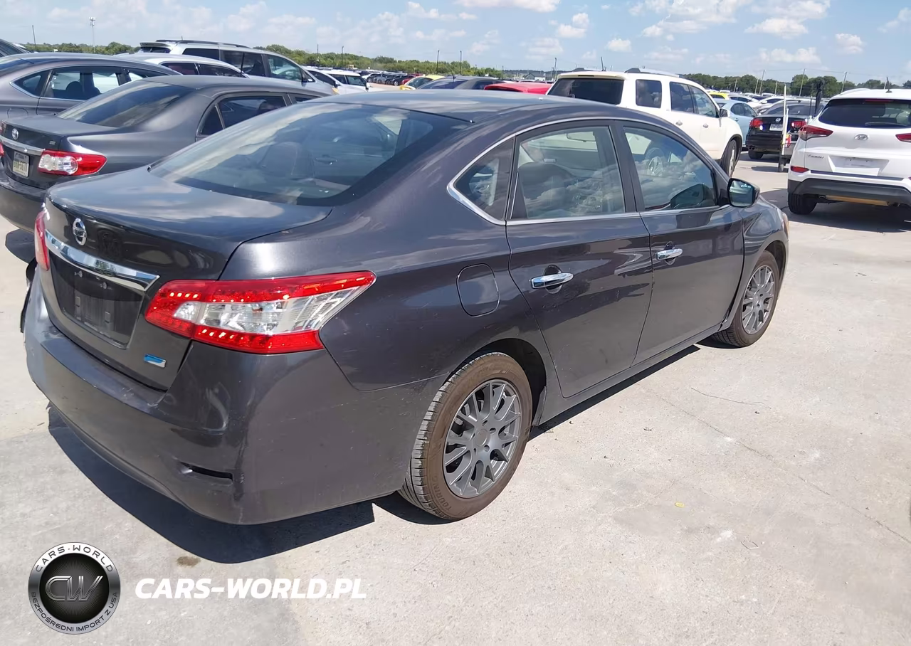 2014 Nissan Sentra S VIN:3N1AB7AP8EL689933 - 4
