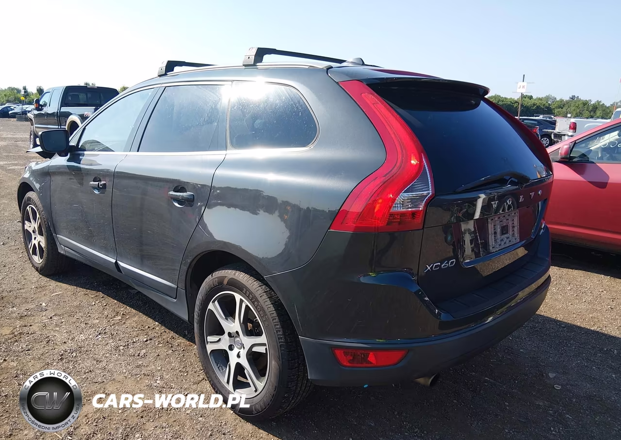 2013 Volvo Xc60 T6-T6 Platinum-T6 Premier Plus-T6 R-Design-T6 R-Design Platinum-T6 R-Design Premier Plus VIN:YV4902DZ8D2380241 - 3