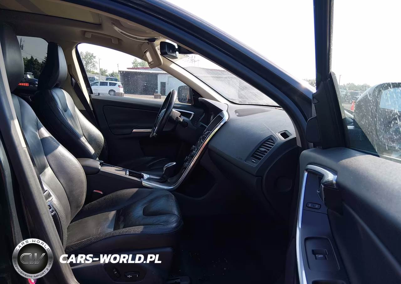 2013 Volvo Xc60 T6-T6 Platinum-T6 Premier Plus-T6 R-Design-T6 R-Design Platinum-T6 R-Design Premier Plus VIN:YV4902DZ8D2380241 - 5