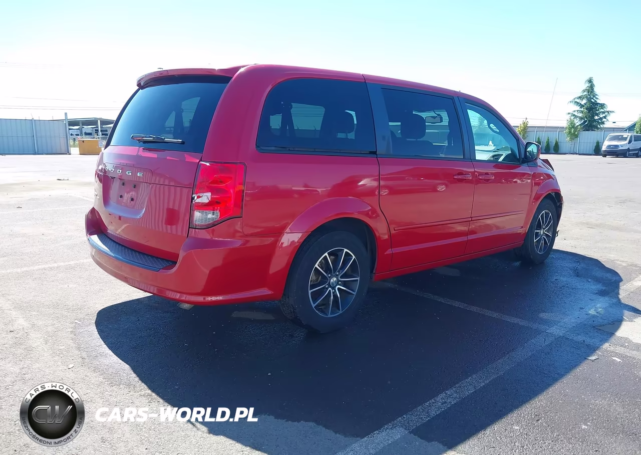 2015 Dodge Grand Caravan Sxt VIN:2C4RDGCG6FR587137 - 4