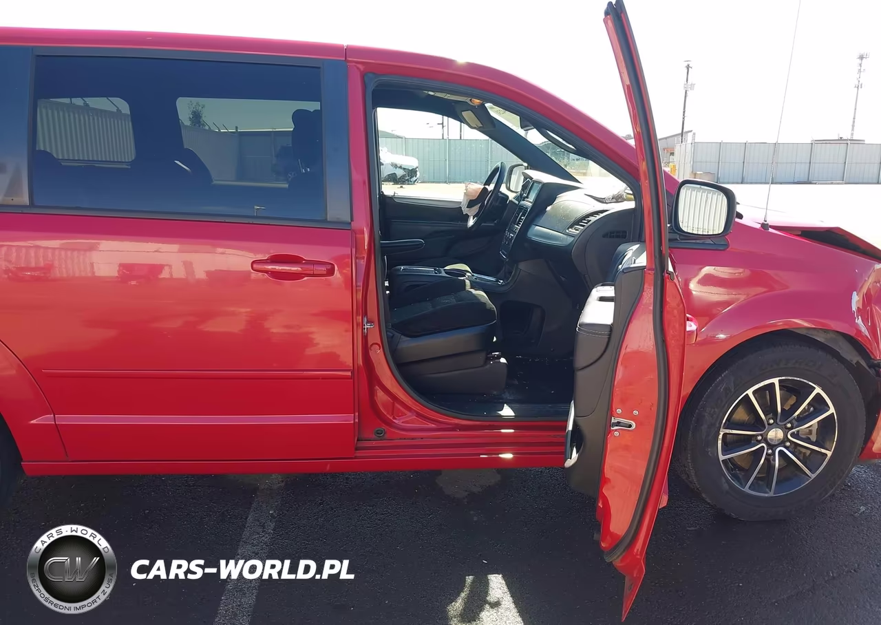 2015 Dodge Grand Caravan Sxt VIN:2C4RDGCG6FR587137 - 5