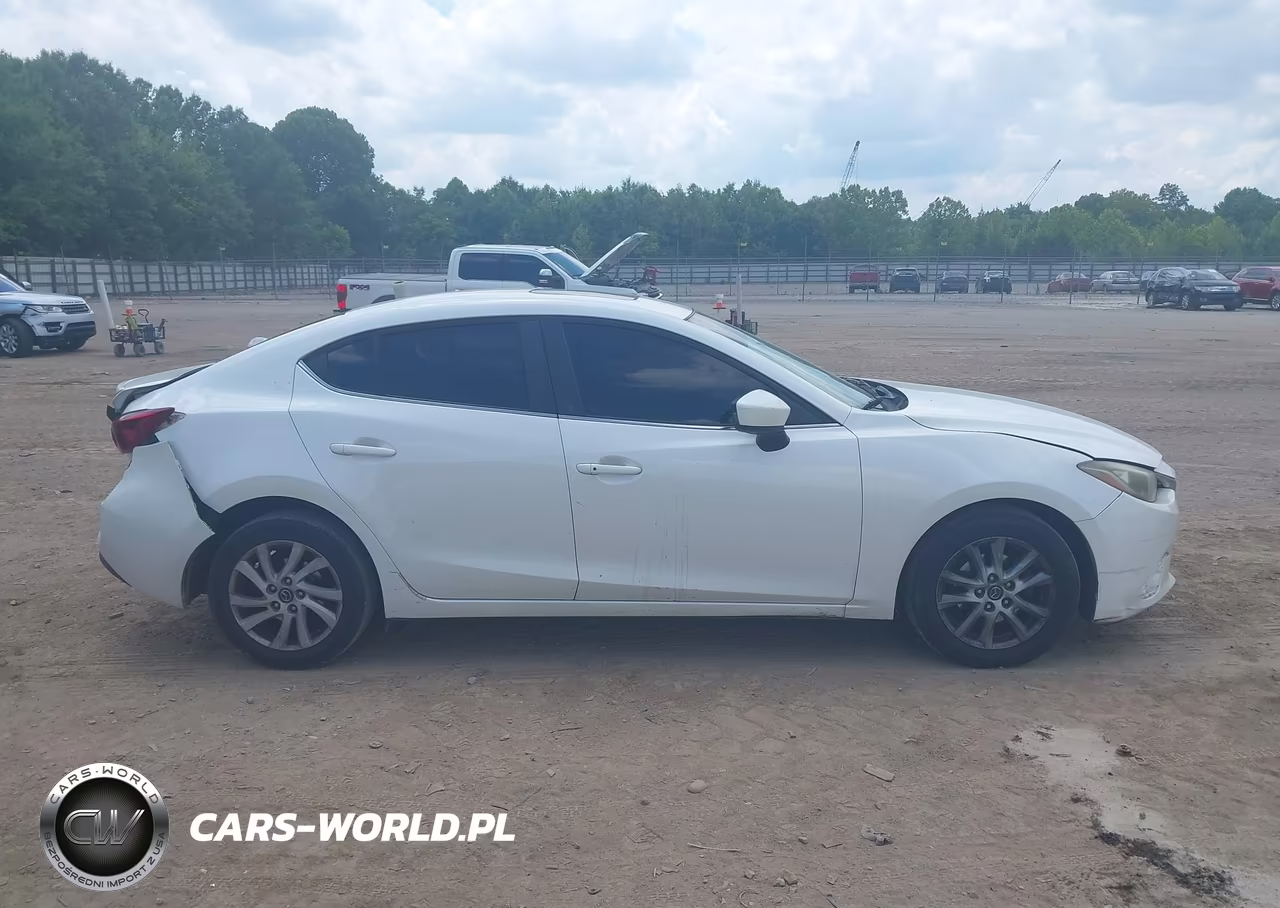 2014 Mazda Mazda3 I Touring VIN:JM1BM1V70E1132427 - 13