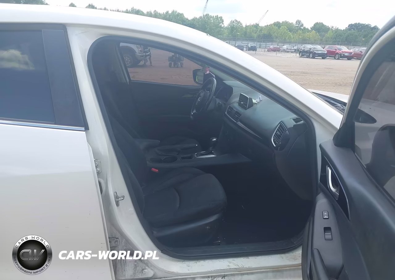 2014 Mazda Mazda3 I Touring VIN:JM1BM1V70E1132427 - 5