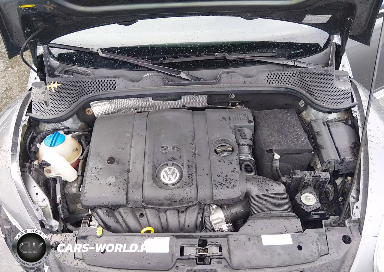 2014 Volkswagen Beetle 2.5L VIN:3VWJP7AT1EM630953 - 10