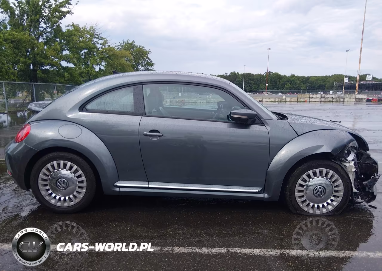 2014 Volkswagen Beetle 2.5L VIN:3VWJP7AT1EM630953 - 13