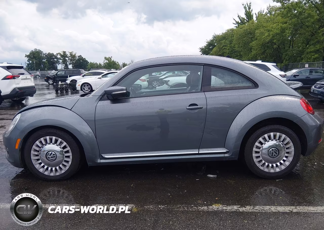 2014 Volkswagen Beetle 2.5L VIN:3VWJP7AT1EM630953 - 14