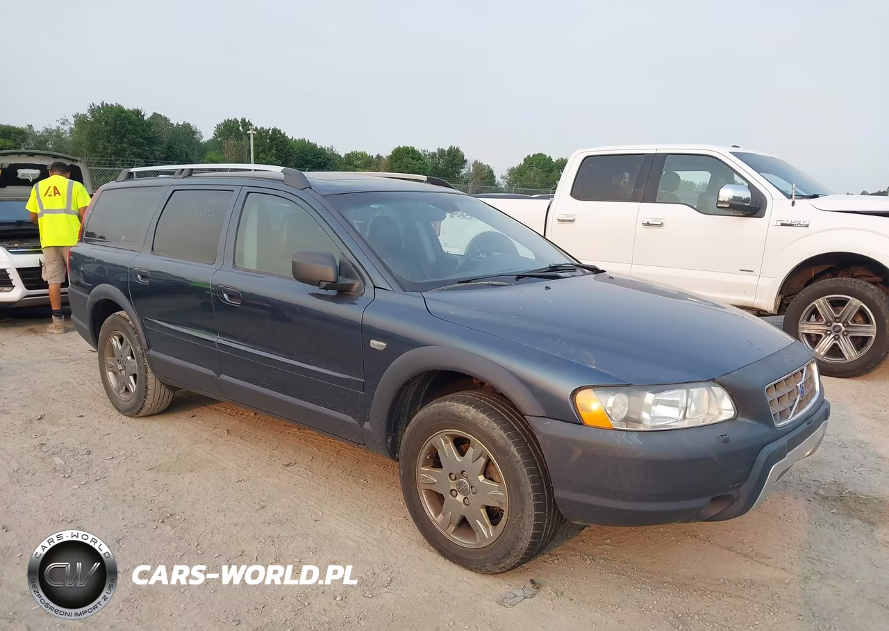 2005 Volvo Xc70 2.5T A Awd-2.5T A Awd Sr