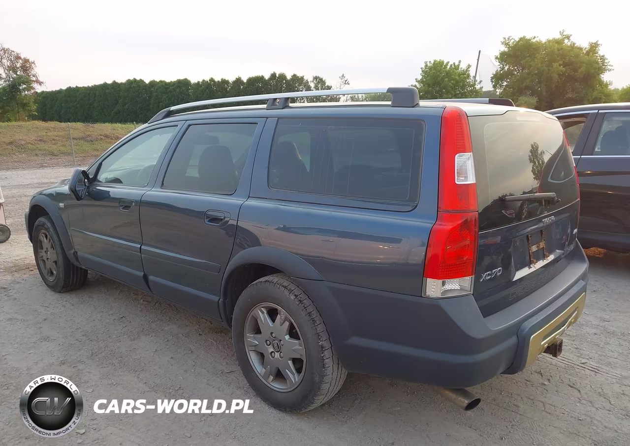 2005 Volvo Xc70 2.5T A Awd-2.5T A Awd Sr VIN:YV1SZ592451190512 - 3