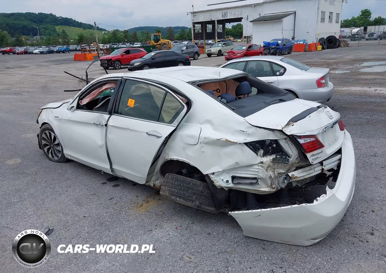 2017 Honda Accord Hybrid VIN:JHMCR6F33HC002440 - 6
