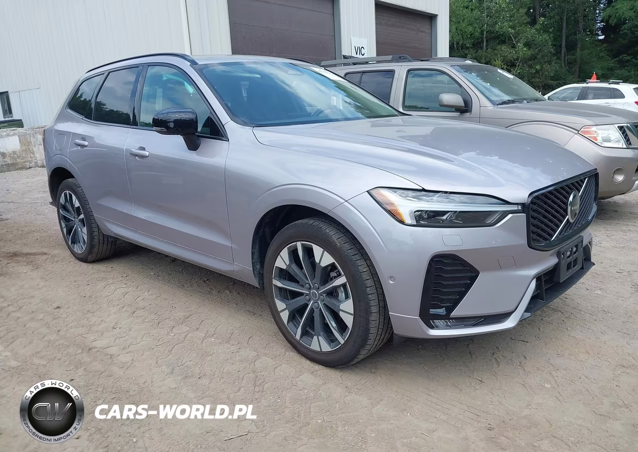 2026 Volvo Xc60 B5 Plus – zdjęcie 1 z 16