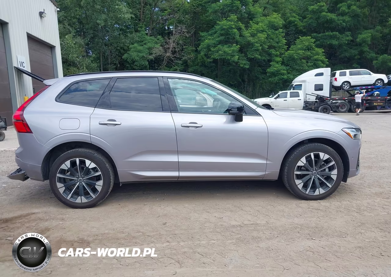2026 Volvo Xc60 B5 Plus VIN:YV4M12RC4T1386277 - 13