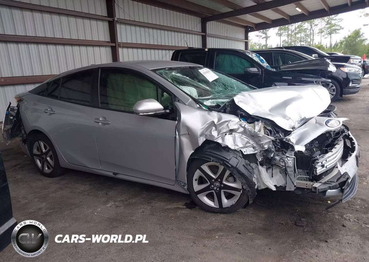 2018 Toyota Prius Three Touring VIN:JTDKARFU7J3065819 - 13