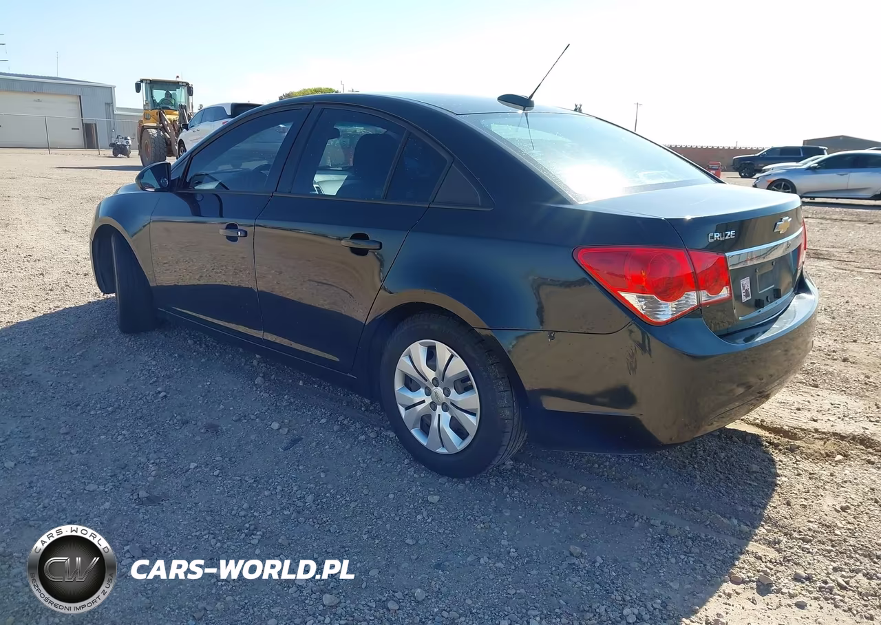 2016 Chevrolet Cruze Limited Ls Auto VIN:1G1PC5SH4G7156235 - 3