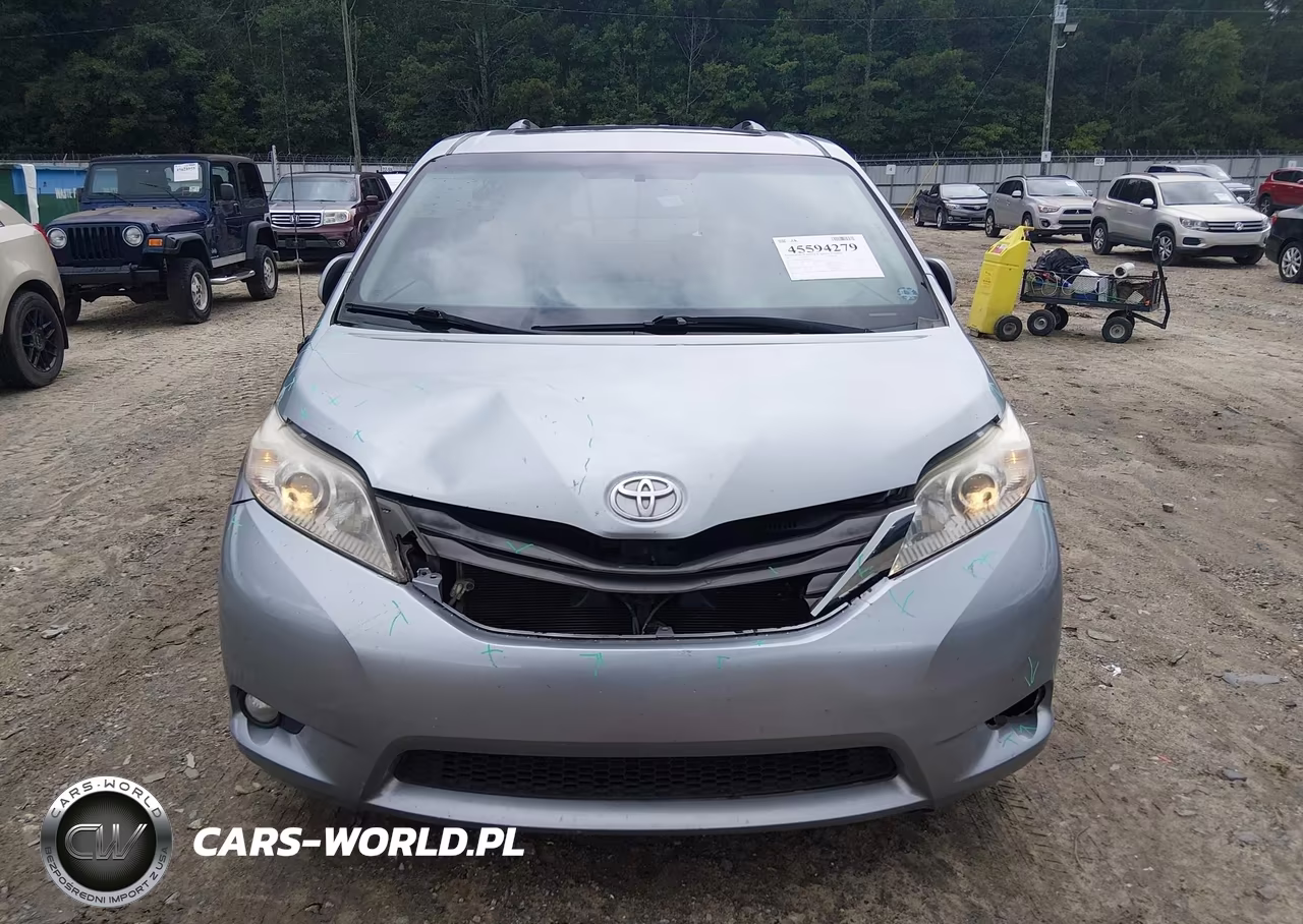 2011 Toyota Sienna Xle V6 VIN:5TDYK3DC6BS068077 - 12