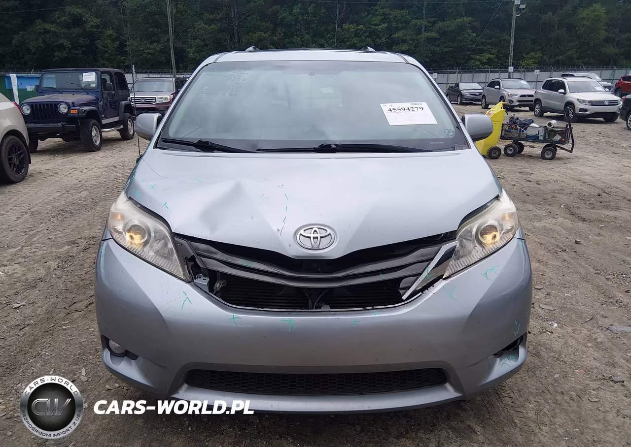 2011 Toyota Sienna Xle V6 VIN:5TDYK3DC6BS068077 - 6
