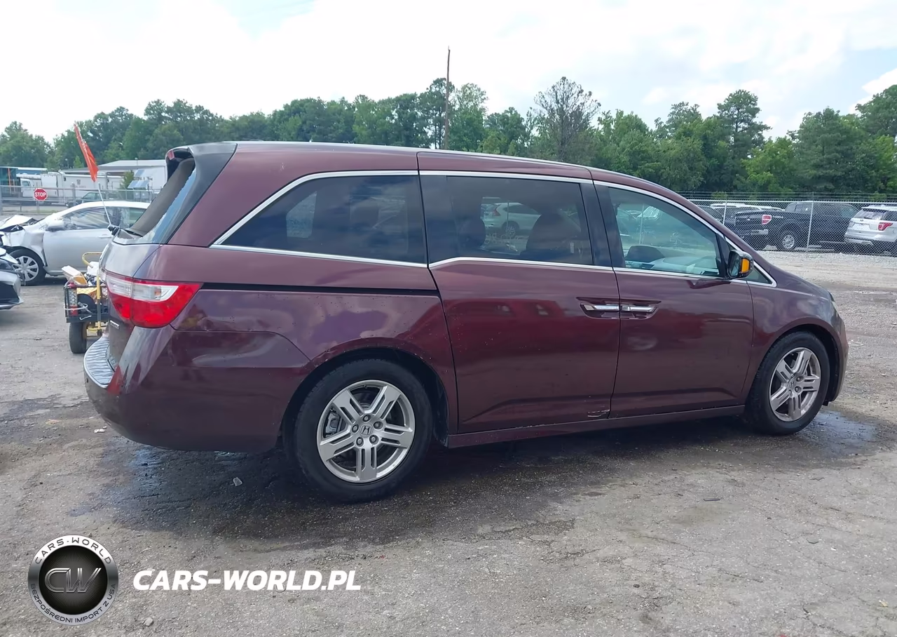 2012 Honda Odyssey Touring-Touring Elite VIN:5FNRL5H95CB085440 - 13