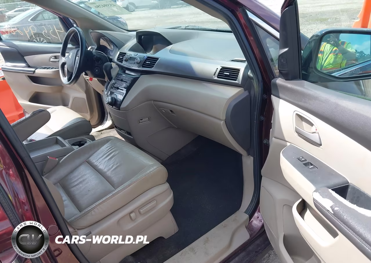 2012 Honda Odyssey Touring-Touring Elite VIN:5FNRL5H95CB085440 - 5
