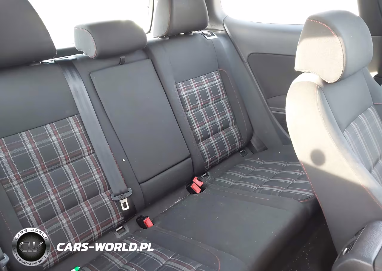 2012 Volkswagen Gti 2-Door VIN:WVWFD7AJ4CW210844 - 8
