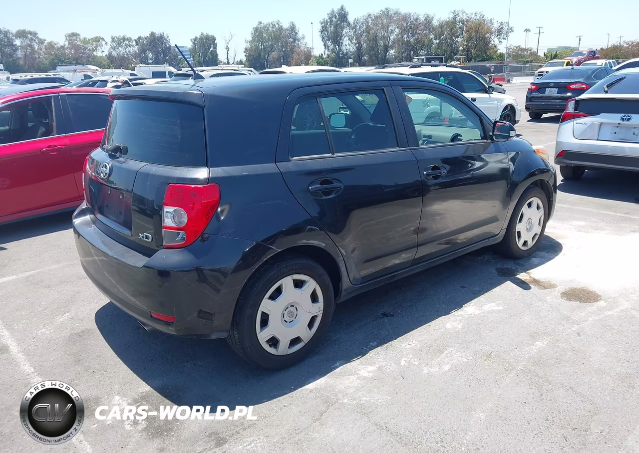 2010 Scion Xd VIN:JTKKU4B47A1002725 - 4
