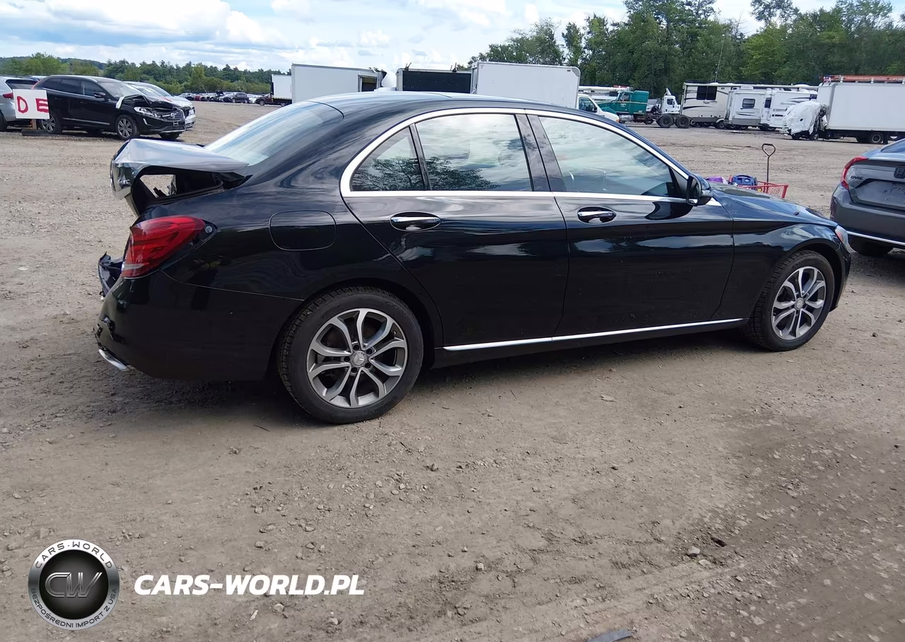 2017 Mercedes-Benz C 300 4Matic VIN:55SWF4KB7HU184511 - 4
