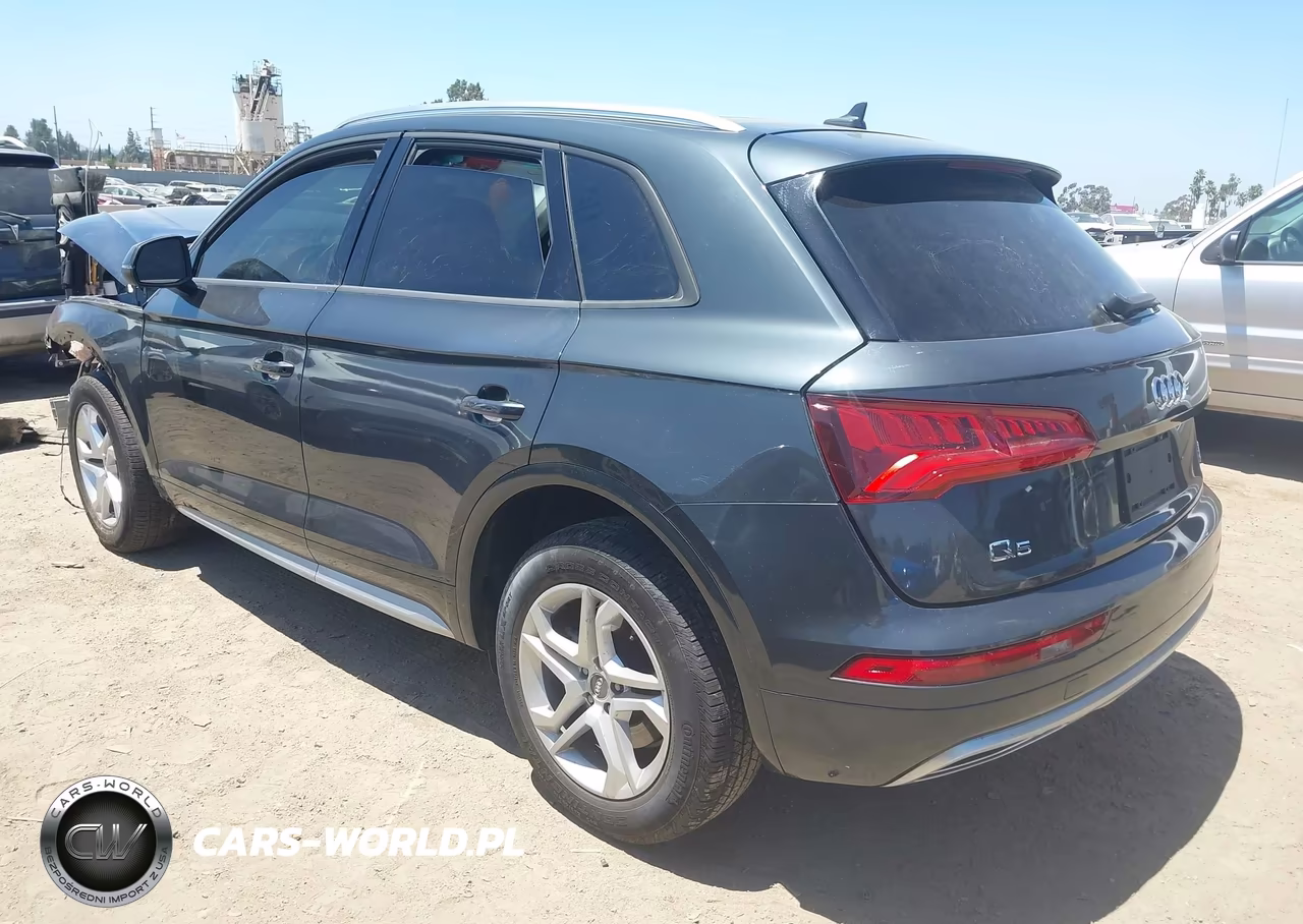 2018 Audi Q5 2.0T Premium-2.0T Tech Premium VIN:WA1ANAFYXJ2082330 - 3