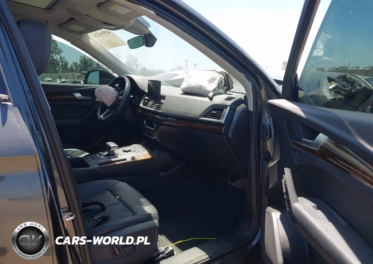 2018 Audi Q5 2.0T Premium-2.0T Tech Premium VIN:WA1ANAFYXJ2082330 - 5